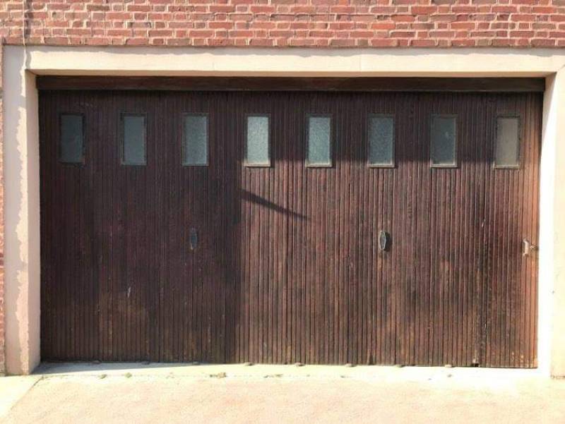 Pose d'un rideau métallique EROS automatique , lames pré-laquées, ral 7016, secteur Fécamp