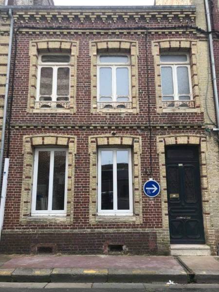 Fenêtres PVC, bois, alu et mixte : faire installer vos fenêtres par un menuisier professionnel sur Étretat 76